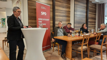 Bürgermeisterkandidatin Sandra Wittmann bei ihrer Vorstellung