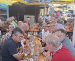 Rege Diskussionen
