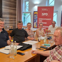 Gut besuchte Monatsversammlung